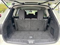 2020 Nissan Pathfinder 4x4 4WD SV SUV Dependable Auto Outlet - Image 10