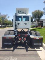 2015 Freightliner Cascadia Single axle Riverside, CA - Image 8
