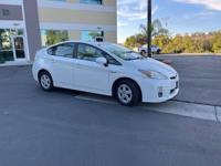 2011 TOYOTA PRIUS--------DEALER SPECIAL-------GREAT ECONOMY 50 + MPG-- MIRA MESA - Image 6