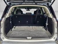 2025 Nissan Pathfinder SL 4x4 4WD SUV AUTONATION Call (346) 271-5466 or MESSAGE/CHAT to confirm availability - Image 8