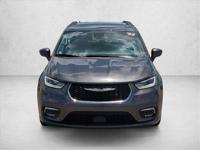 2022 Chrysler Pacifica Touring L AUTONATION Call (904) 329-7804 or MESSAGE/CHAT to confirm availability - Image 3