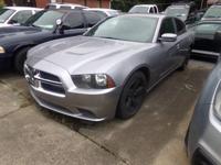 2014 dodge charger se v6 (150K)needs engine work runs&drives%%% riverdale - Image 2