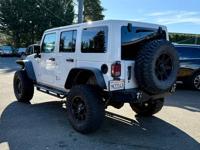 **2012** JEEP WRANGLER SAHARA, OFF ROAD MASTER, BUILT FOR ADVENTURE!! Lynnwood - Image 4