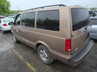 2005 Chevy Astro Minivan AWD- 4x4 Hatfield - Image 7