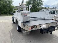 2017 Dodge Ram 5500 Bucket Truck DRW 4x4 4WD 6.7L Diesel Arlington Heights - Image 4