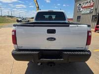 2015 Ford F-250 Super Duty CREW 4X4 1OWNER RUNS&DRIVES GREAT BEDLINE - Image 9