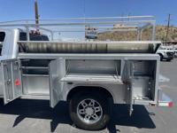 2018 CHEVROLET Silverado 2500HD Service - Utility Truck - LOW Miles east valley - Image 10