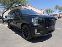 2022 GMC Yukon XL Denali 4WD Mesa - Image 2