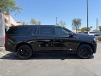 2022 GMC Yukon XL Denali 4WD Mesa - Image 3