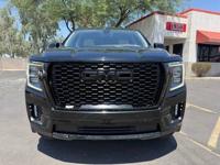 2022 GMC Yukon XL Denali 4WD Mesa - Image 9