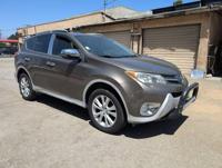 2014 TOYOTA RAV 4, LIMITED! AWD! SUNROOF! I FINANCE DOWN (OAC) I FINANCE HERE! vehiclecenterandfinance.com - Image 4