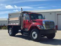 2010 INTERNATIONAL 7400 DT466 HD Dump Truck Auto AC 51K Low Mi 1 Own ! Saint Joseph, MO