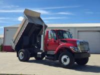 2010 INTERNATIONAL 7400 DT466 HD Dump Truck Auto AC 51K Low Mi 1 Own ! Saint Joseph, MO - Image 10