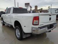 19 RAM 3500 B Horn 4x4 Big Horn 4dr Crew Cab 8 ft LB DRW Financing Avai Houston - Image 6