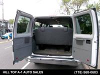 2013 Ford E-350 E-350 XL Super Duty Van Floral Park - Image 4