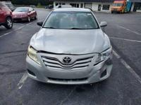 2011 Toyota camry LE * RUNS & DRIVES GOOD * MARIETTA