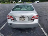 2011 Toyota camry LE * RUNS & DRIVES GOOD * MARIETTA - Image 4