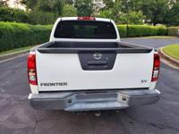 2014 Nissan Frontier SV * EXCELLENT CONDITION. RUNS AND DRIVES GOOD* * MARIETTA - Image 7