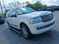 2008 LINCOLN NAVIGATOR WAUKEGAN, ILLINOIS - Image 4