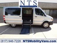 65K MILE DIESEL MERCEDES-BENZ SPRINTER HANDICAP WHEELCHAIR LIFT VAN Irving, TX - Image 2