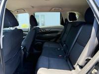 2017 Nissan Rogue AWD All Wheel Drive SV SUV Dependable Auto Outlet - Image 9
