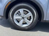 2023 Kia Sorento THIRD ROW SEAT, FINANCING AVAIL, CALL SKU:27196 Kia S San Diego Auto Finders - Image 7