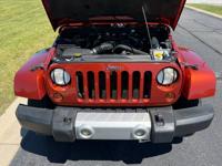 2009 Jeep Wrangler Sahara 4x4 Hard Top SUV Griffith - Image 4