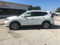 2017 Nissan Rogue - Image 6