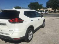 2017 Nissan Rogue - Image 10