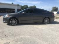 2016 Ford Fusion SE - Image 5