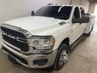 2024 RAM 3500 SERVICE TRUCK READING UTILITY BODY - Image 4