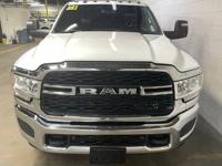 2024 RAM 3500 SERVICE TRUCK READING UTILITY BODY - Image 10