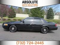 2005 Ford Police Interceptor w/Street Appearance Package 4dr Ford Police Interceptor Sedan - Image 3