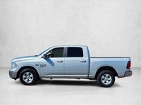 2019 Ram 1500 Classic SLT 4x4 4WD Truck Dodge Crew cab AUTONATION Call (623) 232-0641 or MESSAGE/CHAT to confirm availability - Image 10