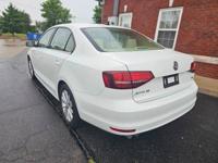 2016 VW Jetta SE - Clean Title - DOWN - Easy Financing! Murfreesboro - Image 4