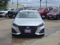 2025 Nissan Altima SV AUTONATION Call (281) 853-8330 or MESSAGE/CHAT to confirm availability - Image 3
