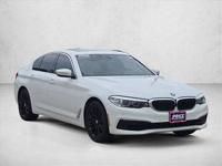 2020 BMW 5 Series 530i AUTONATION Call (281) 853-8330 or MESSAGE/CHAT to confirm availability - Image 4