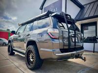 2013 Toyota 4 Runner 2WD SRS Clean Car Fax Soth Houston - Image 4