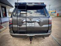 2013 Toyota 4 Runner 2WD SRS Clean Car Fax Soth Houston - Image 5