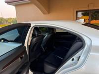 2015 lexus ES 350 Premium Automatic Good Condition Houston - Image 9
