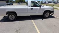 2005 Chevy Silverado regular cab LWB pickup Norman - Image 6