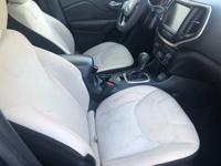 2016 JEEP LATITUDE----------DEALER SPECIAL-----------GREAT ECONO SUV-- MIRA MESA/SANDIEGO - Image 8