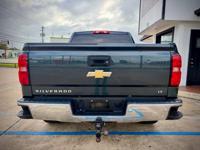 2018 Chevy Silverado LT 4x4 Car Fax Soth Houston - Image 5