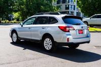 2017 Subaru Outback AWD All Wheel Drive 2.5i Premium SUV Beaverton Nissan - Image 5