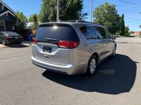 2017 Chrysler Pacifica Touring-L | Stow n Go | DVD | 7 Pass Vancouver - Image 6