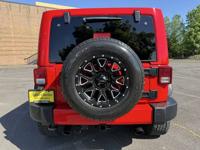 2016 Jeep Wrangler Unlimited Sahara *New Wheels and Tires *Lots of U - Image 7