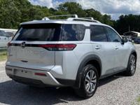 2025 Nissan PATHFINDER SL 4WD Murfreesboro, TN - Image 6