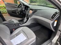 2013 Hyundai Sonata Hybrid Limited * 1 OWNER * Runs great city of atlanta - Image 10