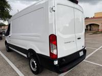 2023 Ford Transit 250 Medium Roof 3.5L PFDI V6 FLEX-FUEL -INC Houston - Image 5