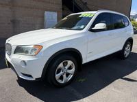 2011 BMW X3 x Drive28i *AWD *Leather *Panoramic Moonroof - Image 4